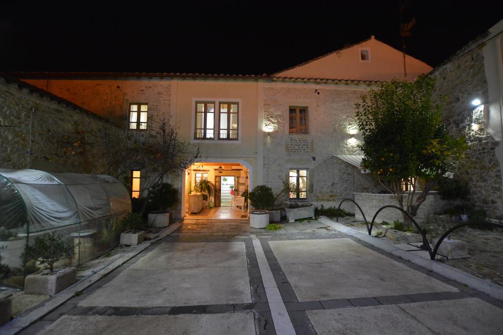 Abas Ristorante Pizzeria Affittacamere Ales ภายนอก รูปภาพ